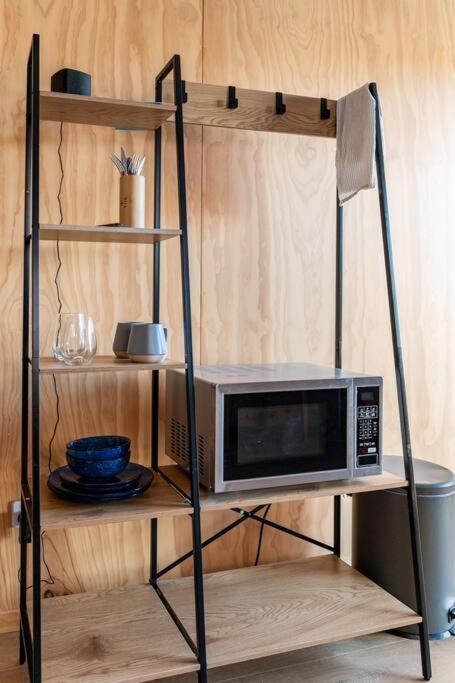 와나카 Cosy Studio With Mountain Views 아파트 외부 사진