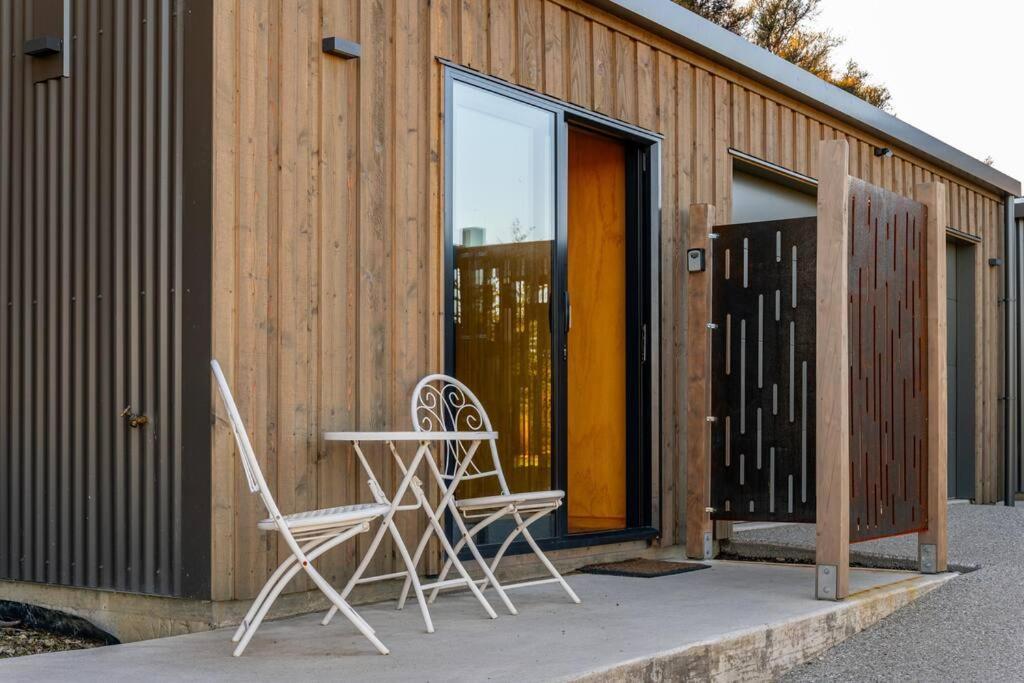 와나카 Cosy Studio With Mountain Views 아파트 외부 사진
